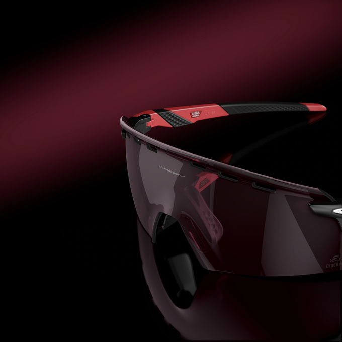 Sunglasses OAKLEY Encoder Strike Vented Giro d'Italia Collection Prizm Road Black Lenses / Giro Pink Stripes Frame