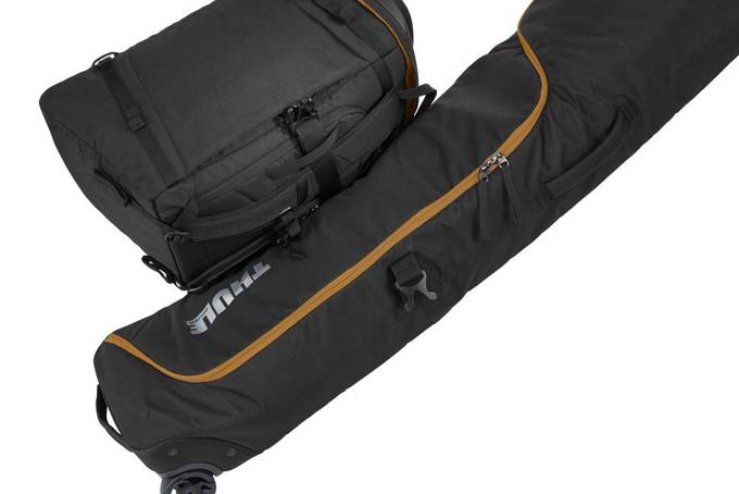 THULE Roundtrip Boot Backpack 60l Black 