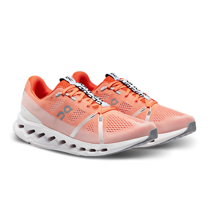 Man Schuhe On Running Cloudsurfer Flame/White