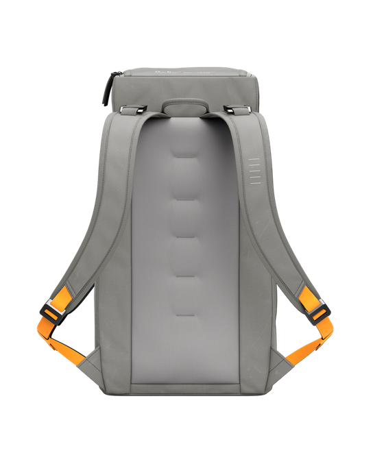 Trinkrucksack DB Hugger Backpack 25L Sand Grey - 2024/25