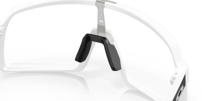 Sonnenbrille Oakley Sutro Matte White/Clear Photochromic Lenses