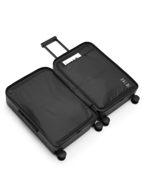 Walizka Db Ramverk Check-in Luggage Medium Black Out - 2024/25