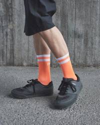 Skarpetki POC Lure MTB Sock Long Zink Orange/Hydrogen White - 2022